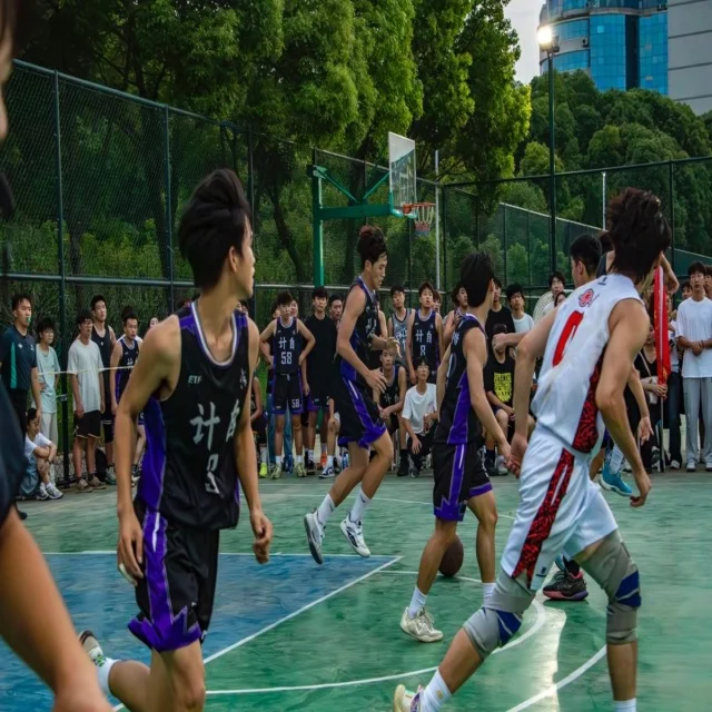 王欣瑜首轮比赛表现强势备受期待
